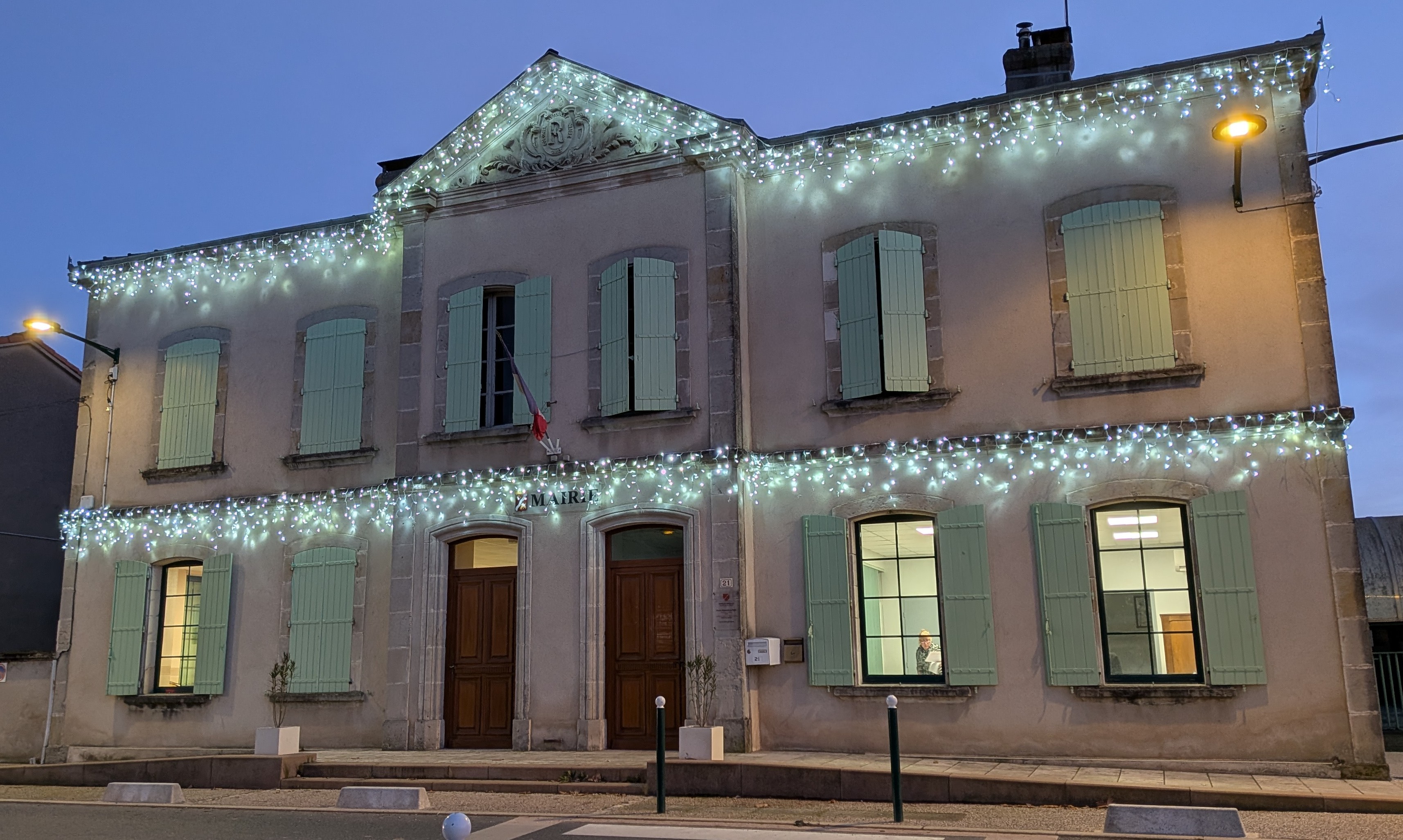 mairie-verdalle-noel-2025